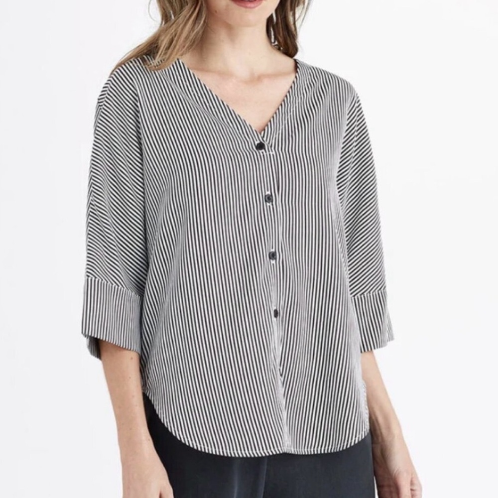 VETTA Boyfriend Shirt Striped Button Down Black White Size Small